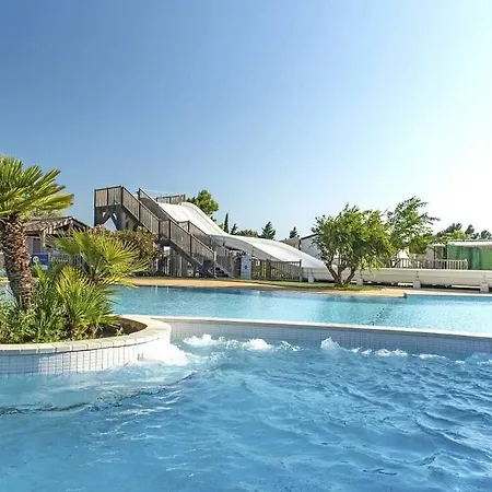 4 Etoiles - Parc Aquatique - Eeibgf